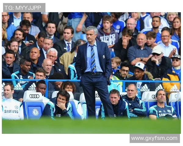 现役足坛巨星个人与团队荣誉盘点全面解析球员辉煌成就